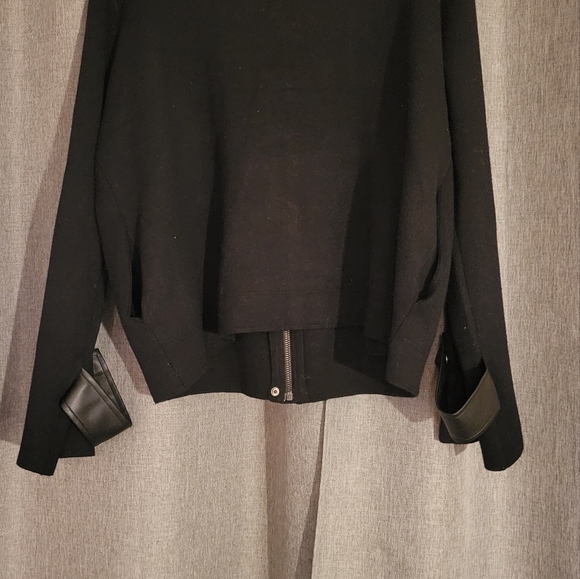 Jacket - Picture 8 of 8